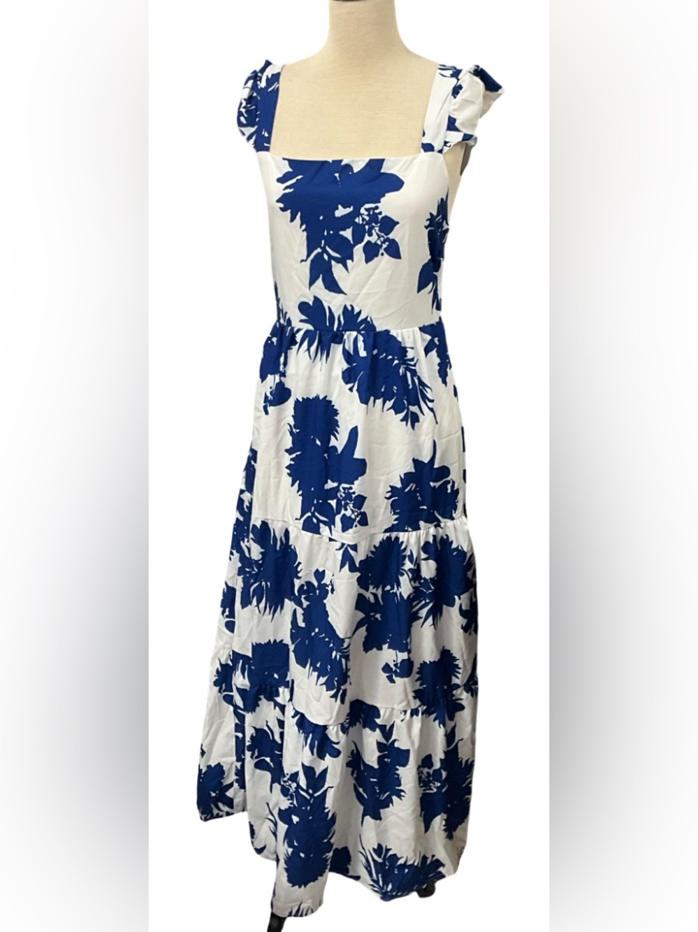 SHEIN Blue White Floral Open Back Tiered Maxi Dress Size L